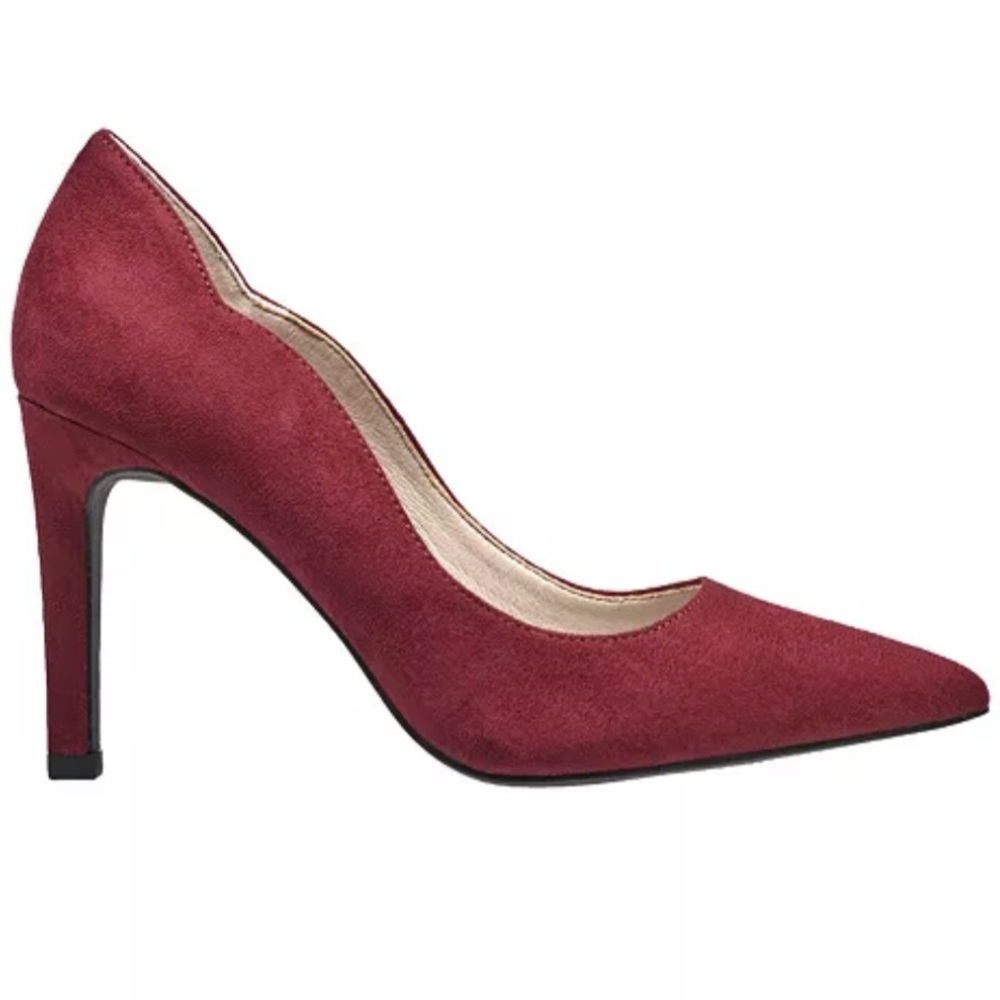 NWOT French Connection Women's Plum Burgundy Scallop Slip-On Heels Sandals - Picture 13 of 14